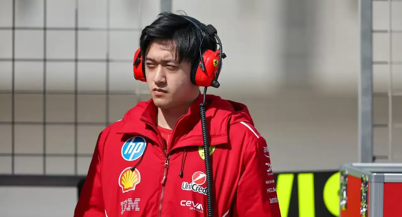 阿斯顿马丁力克哈斯车队，周冠宇点燃赛场