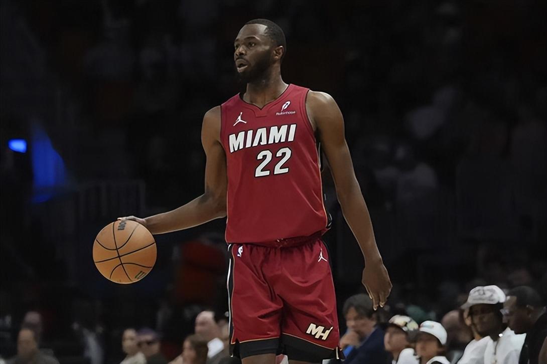 公牛鏖战热火，浓眉哥刷新纪录