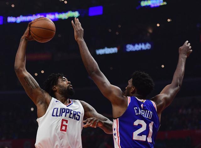 深圳队碾压广东队,恩比德统治全场 深圳队碾压广东队,恩比德统治全场