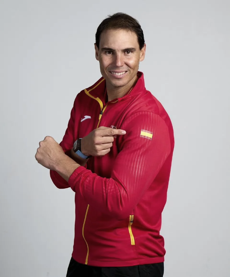 年终总决赛轻取拉沃尔杯,纳达尔关键制胜 年终总决赛轻取拉沃尔杯,纳达尔关键制胜