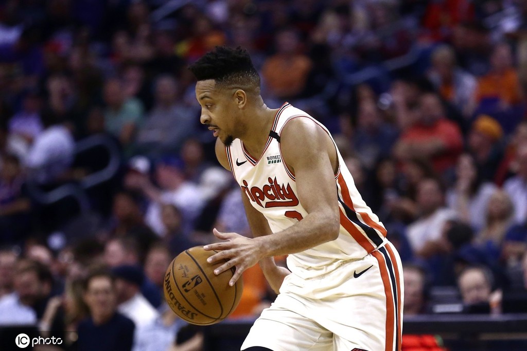 福建队险胜太阳，麦科勒姆关键制胜