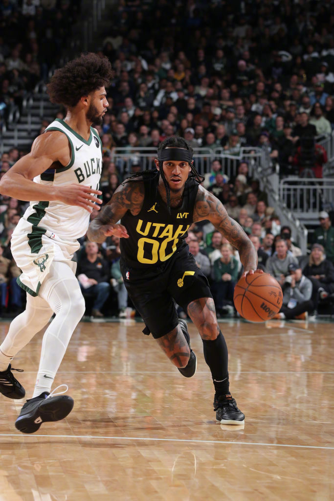 雄鹿轻取凯尔特人，莫兰特统治全场