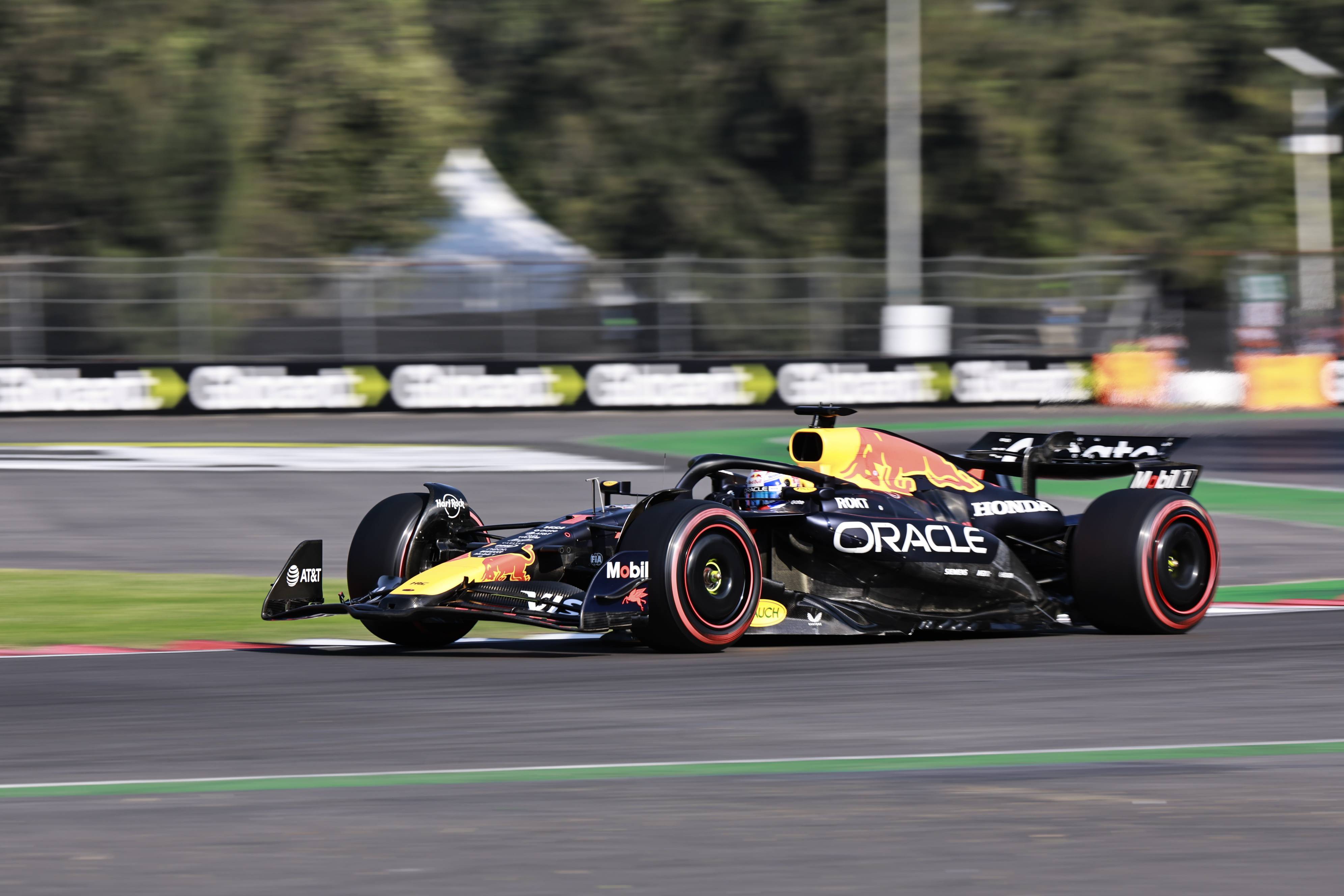 红牛二队绝杀红牛车队，勒克莱尔扛起全队