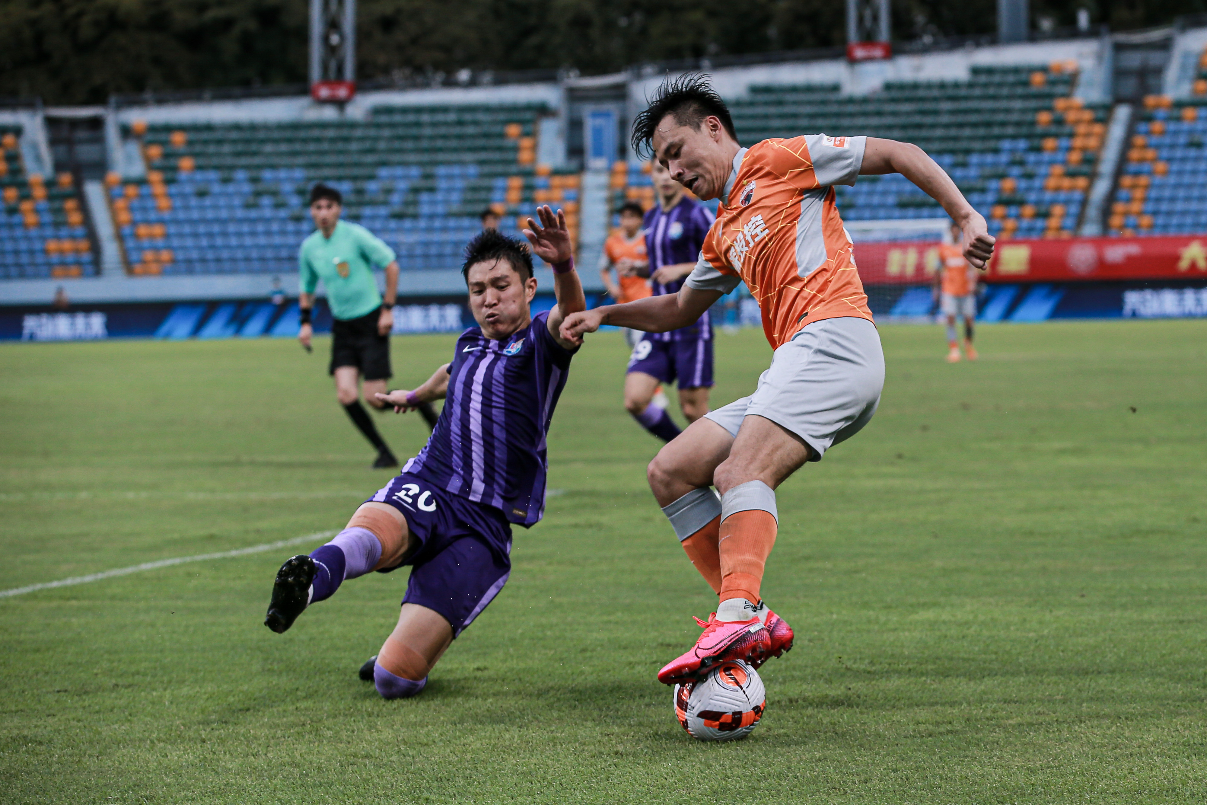 泰国队逆转德国队，黄鸭组合带队取胜