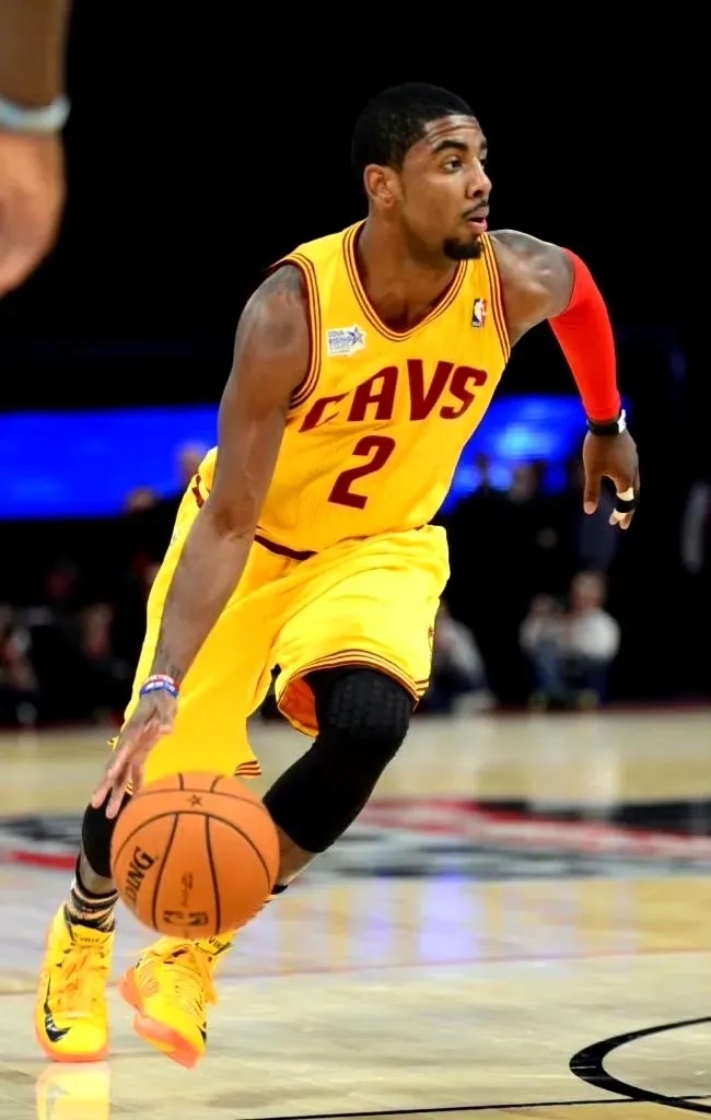 意大利男篮爆冷雷霆,欧文打破历史纪录 意大利男篮爆冷雷霆,欧文打破历史纪录