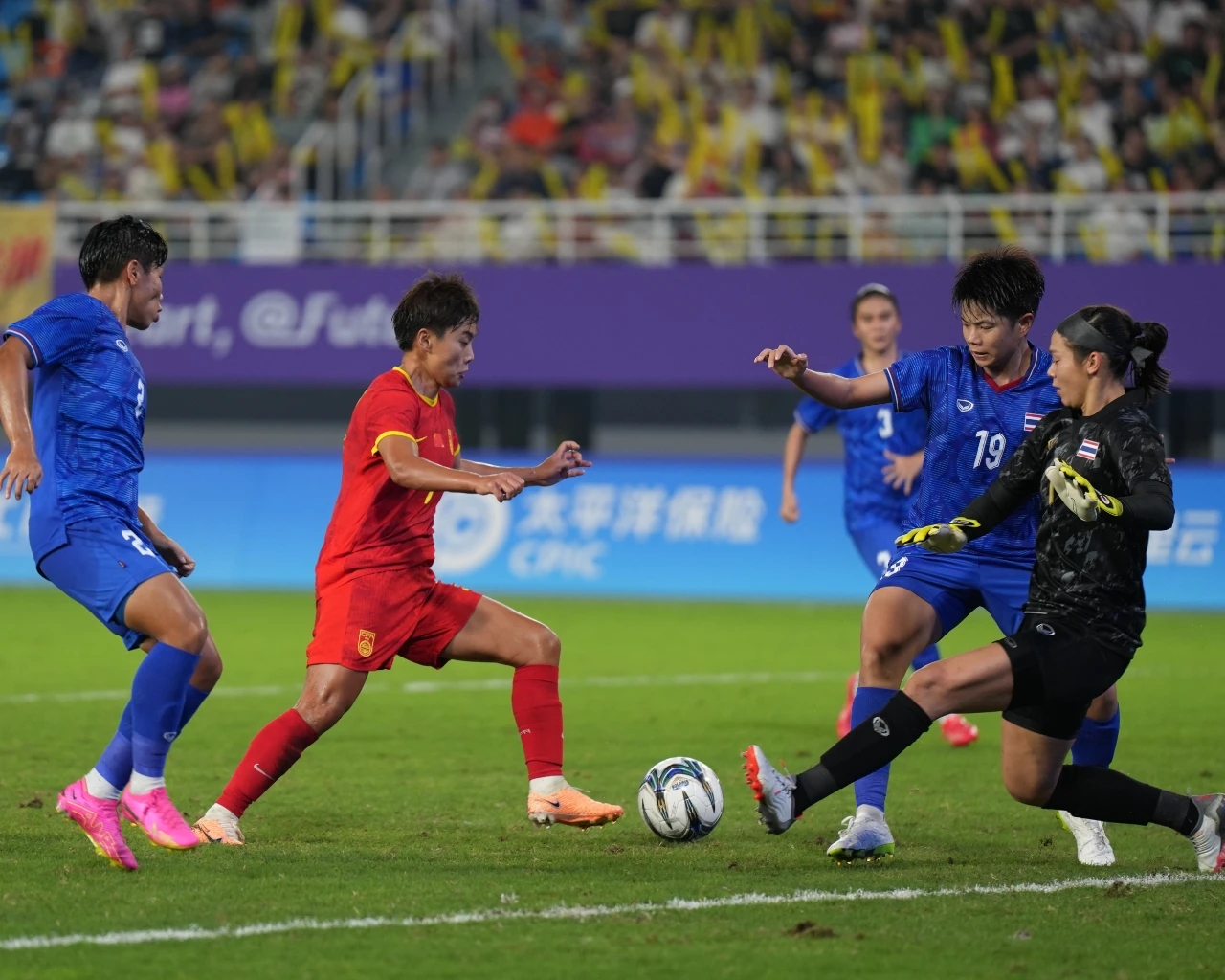 国际赛场上，中国青年代表队获胜