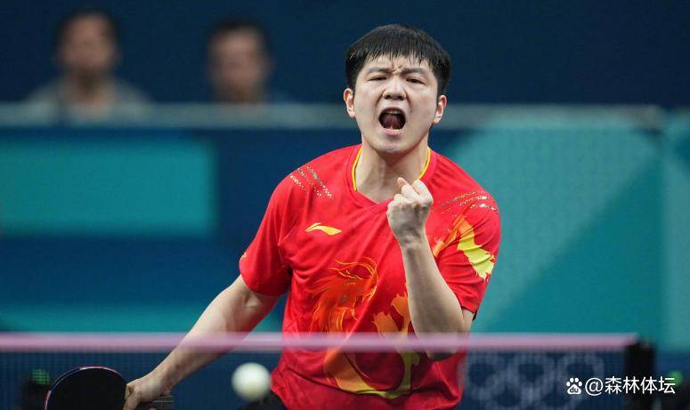 中国乒乓球队完胜奥地利乒乓球队，樊振东爆发神勇