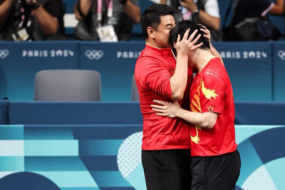 韩国乒乓球队翻盘中国乒乓球队，王皓惊艳世界