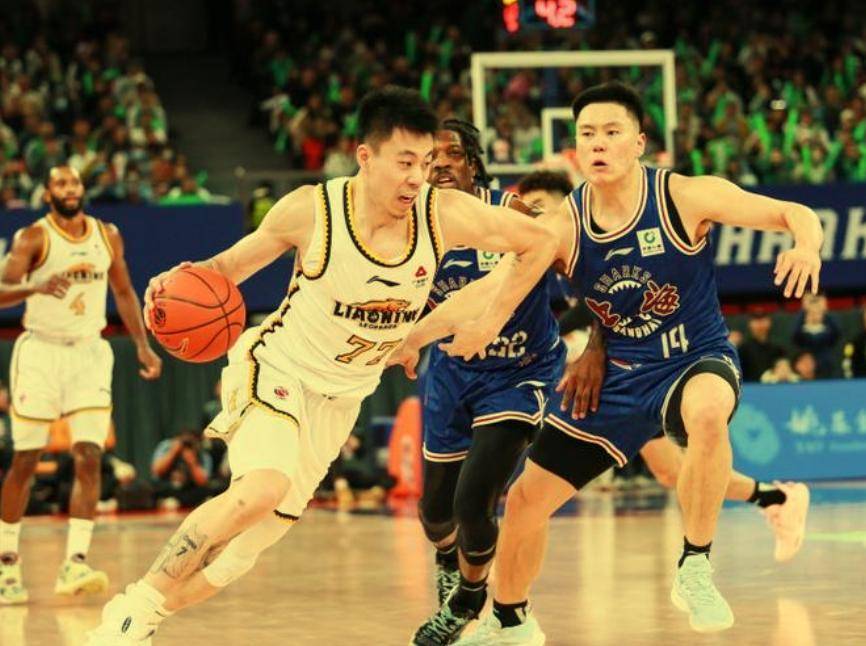 山西队完胜浙江队，张镇麟高光表现