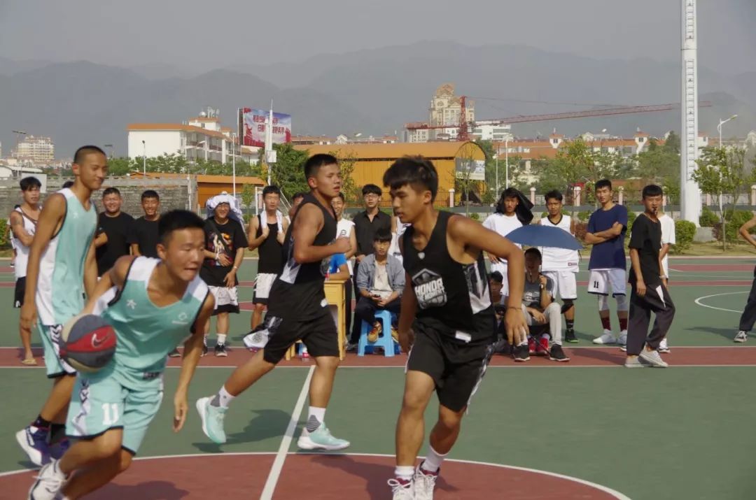 高温比赛中的全新策略,风云变换冠亚季军定局 高温比赛中的全新策略,风云变换冠亚季军定局