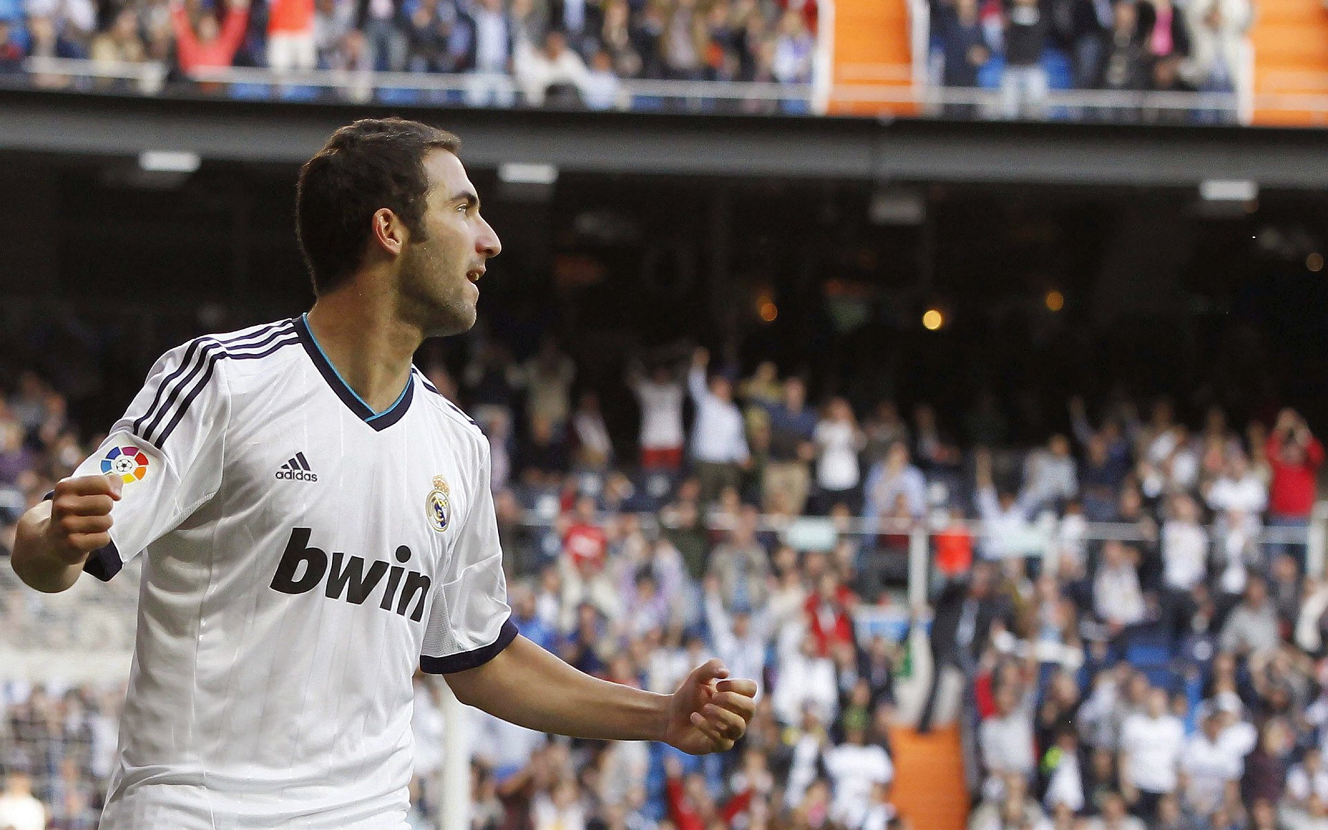 2026世界杯焦点战，浙江队强行终结广东队，改写中国足球版图