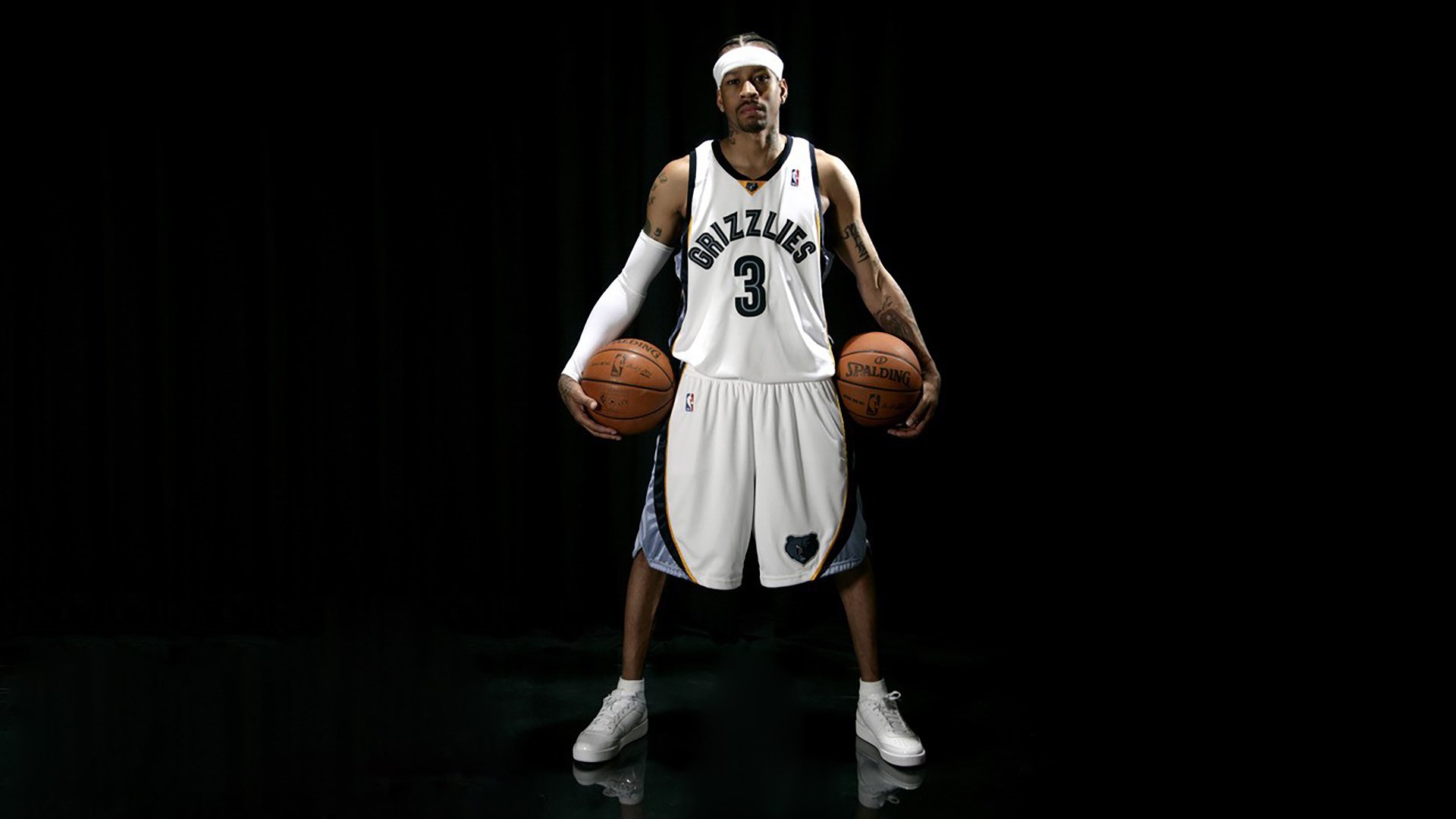 跨界之夜,当足球铁腰卡塞米罗照亮NBA季后赛的星空