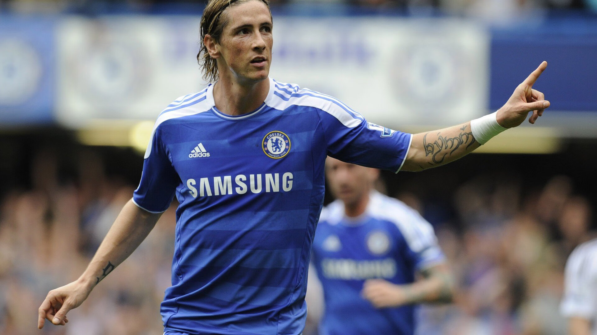 奥运周期关键战，奥斯梅恩接管比赛，巴萨系战术制霸沙特绿茵